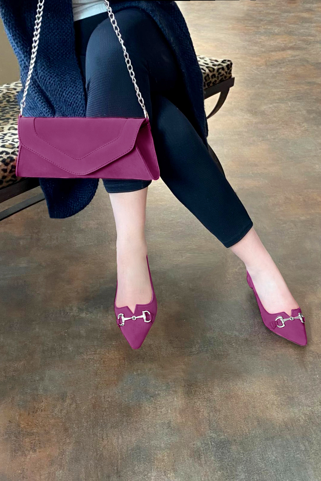 Mulberry purple women's dress pumps,with a square neckline. Tapered toe. Low flare heels. Worn view - Florence KOOIJMAN